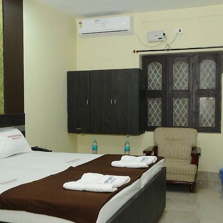 Hotel Tripura Sundari Residency Madanapalle Exterior foto