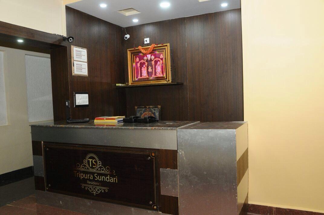 Hotel Tripura Sundari Residency Madanapalle Exterior foto