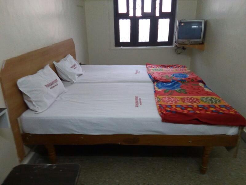 Hotel Tripura Sundari Residency Madanapalle Exterior foto