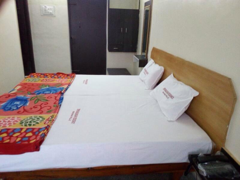 Hotel Tripura Sundari Residency Madanapalle Exterior foto